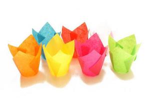 Tulipánový cukrárenský košíček (PAP) farebný MIX O50 x 85 mm [24 ks]  - Plastobal