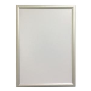 Klaprám Q-CONNECT A4 ostrý roh strieborný - Plastobal