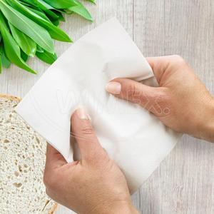 Osviežujúci obrúsok citrónový 18 x 12 cm [250 ks] - Plastobal